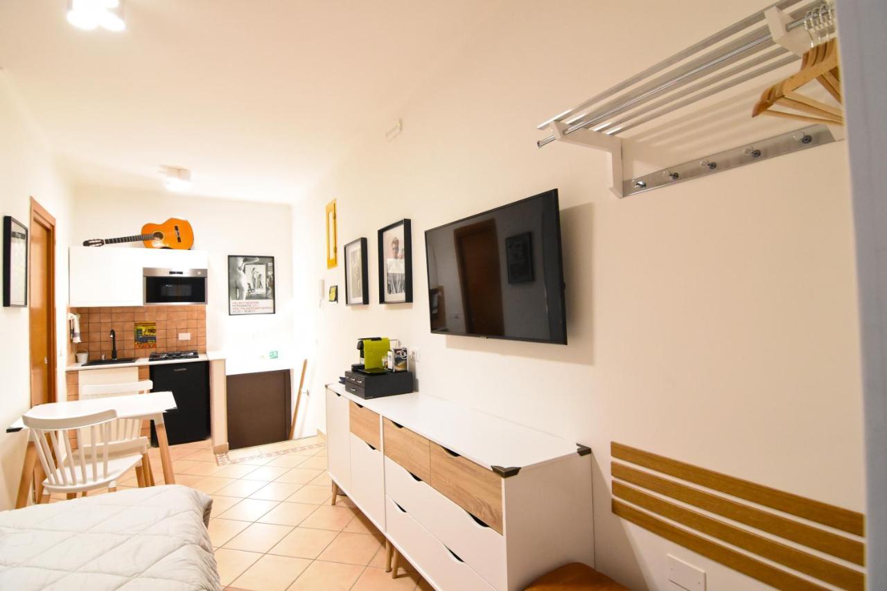 Blablabla Apartment Neapel Exteriör bild